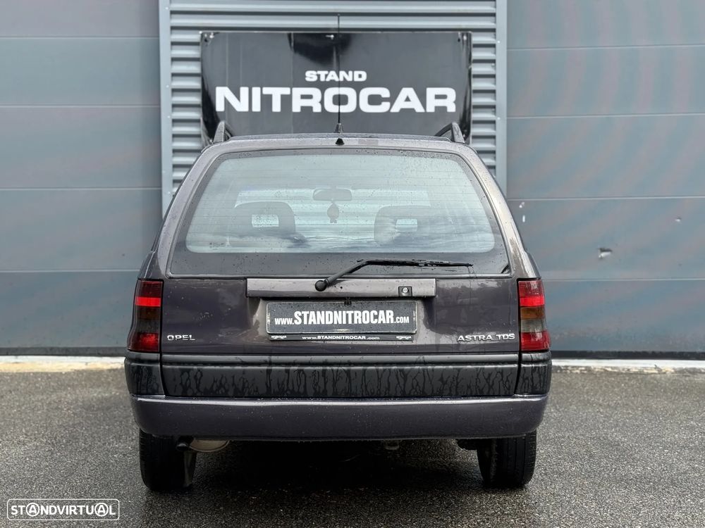 Opel Astra Caravan 1.7 TD GLS - 8
