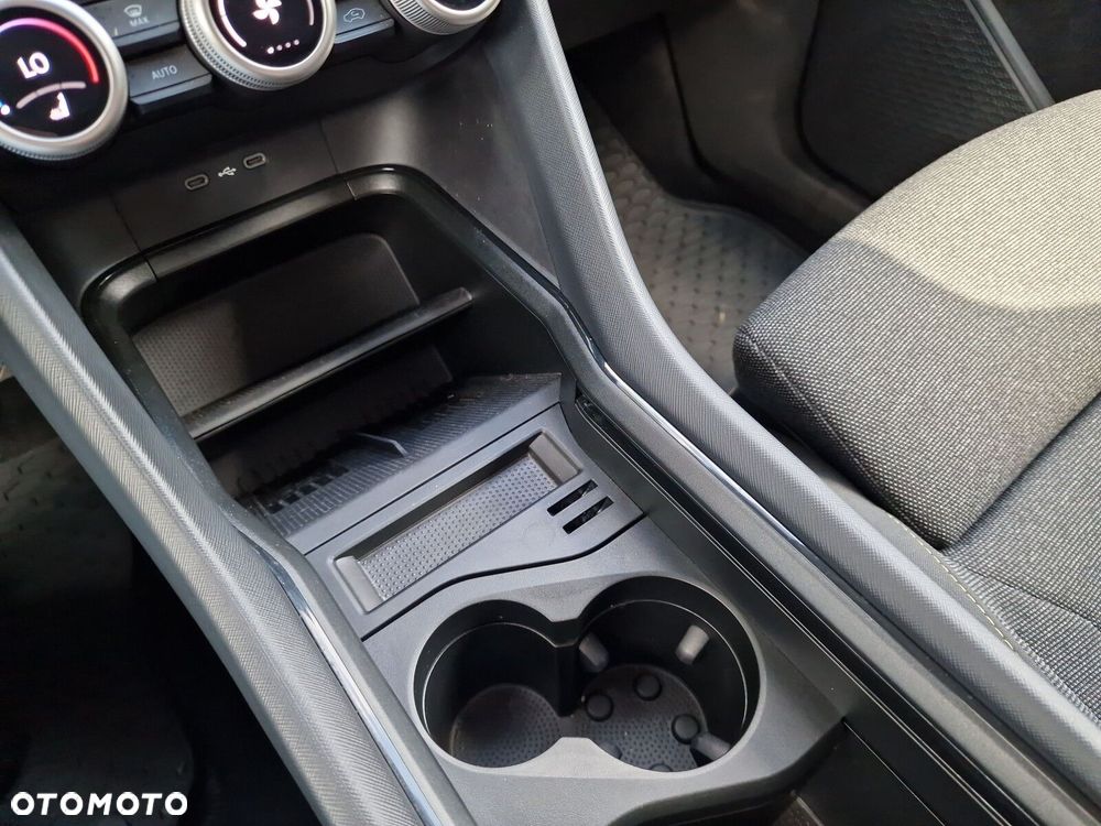 Skoda Kodiaq 1.5 TSI mHEV 4x2 Selection DSG - 17