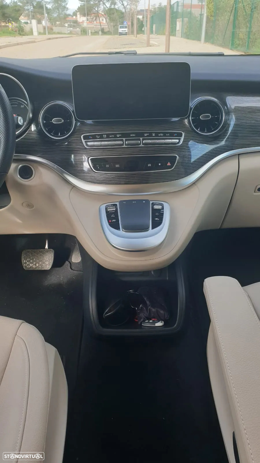 Mercedes-Benz EQV 300 Longo - 31