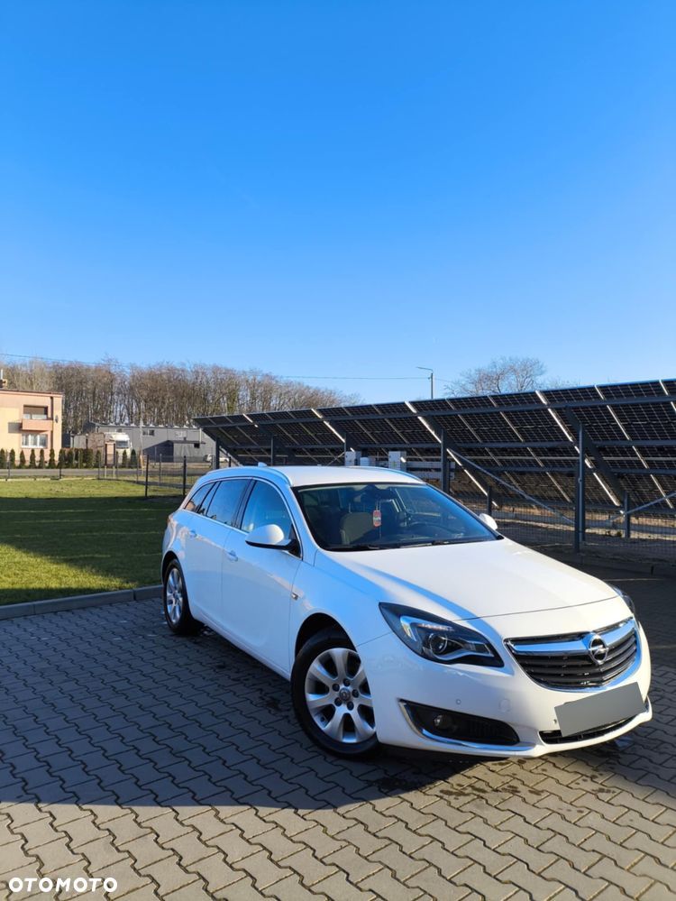 Opel Insignia CT 2.0 CDTI - 1