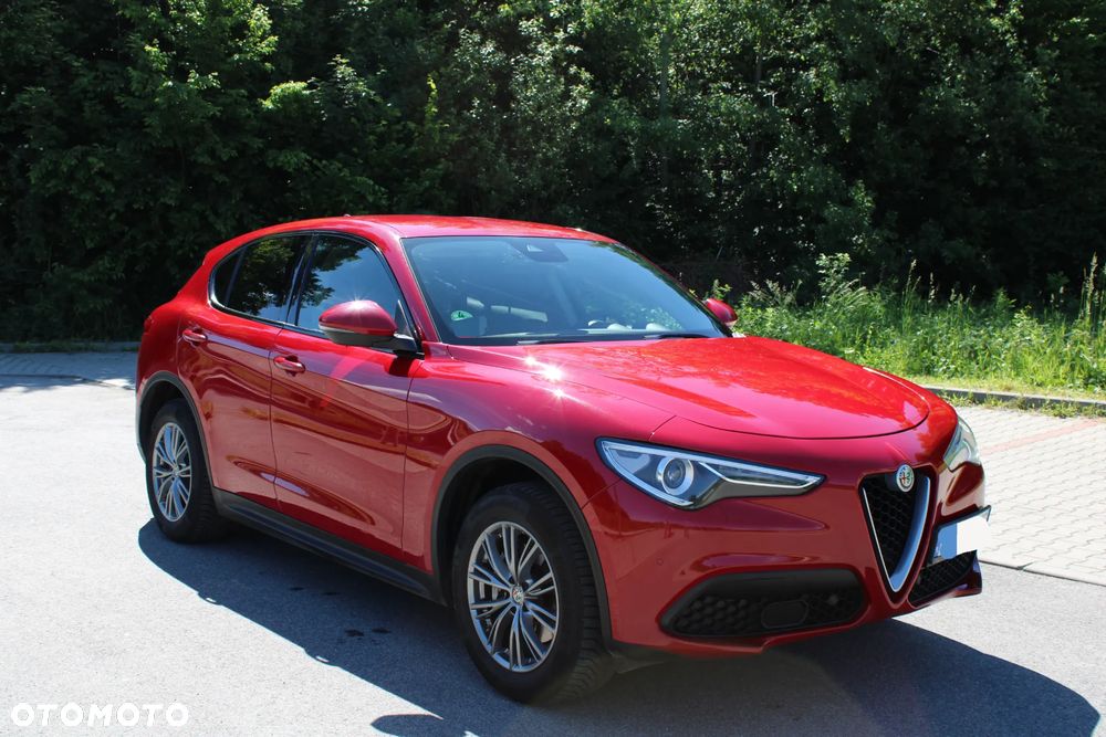 Alfa Romeo Stelvio 2.0 Turbo 16V AT8-Q4 - 3