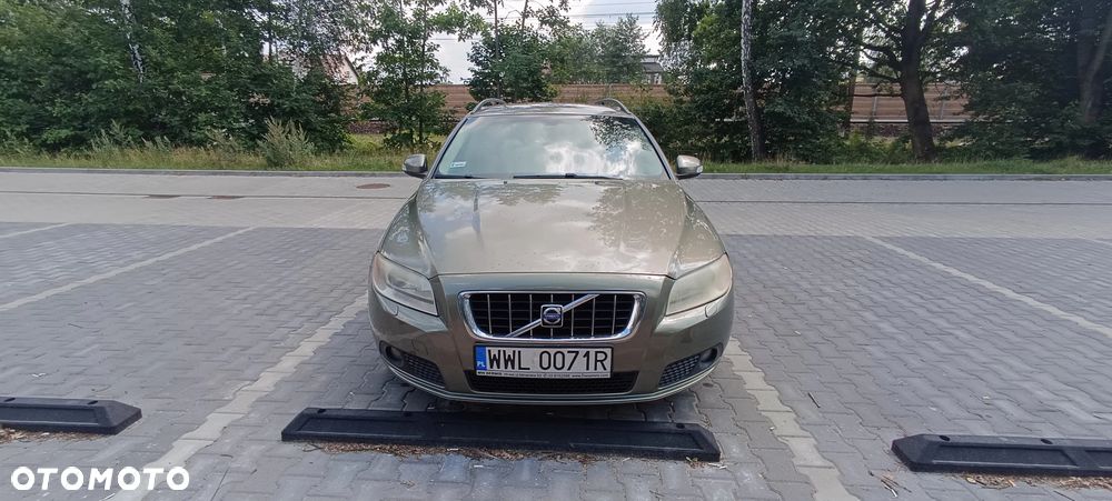 Volvo V70 2.0 Momentum - 4