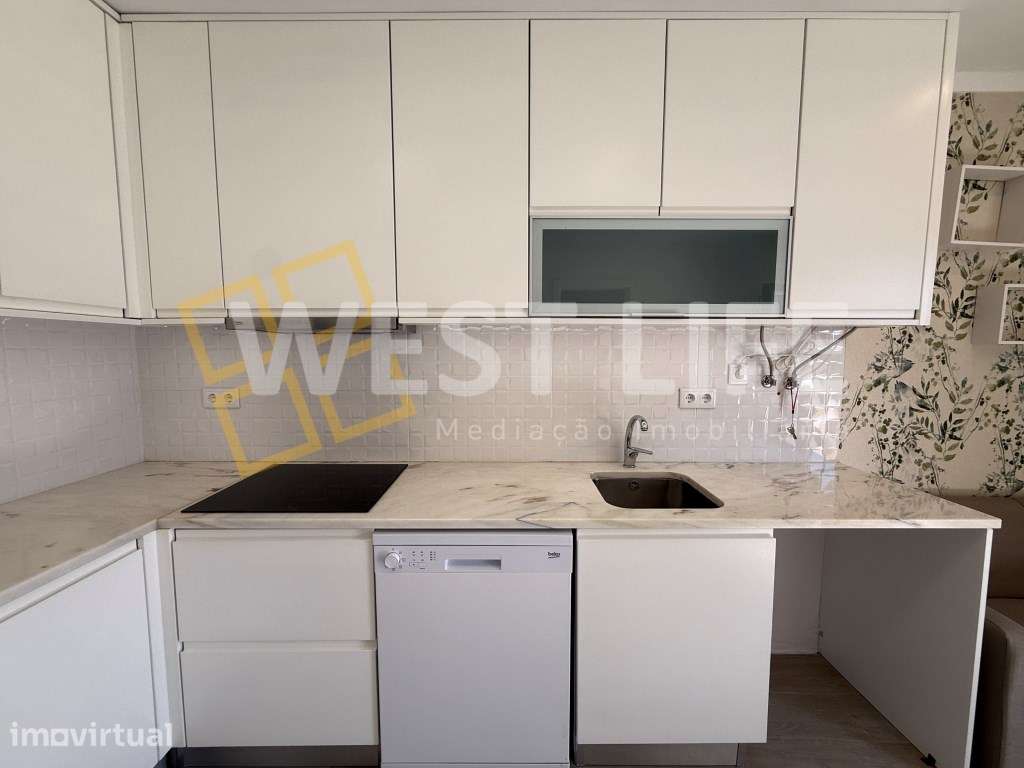 Moradia T2 Remodelada em Vila Pouca - EXCLUSIVO WEST LIFE - Enxara ... - Grande imagem: 4/17