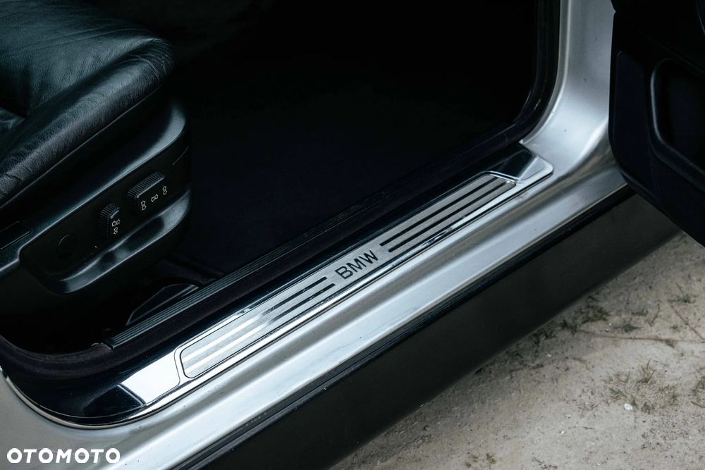 BMW Seria 7 - 26