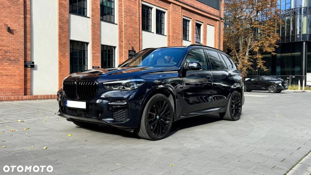 BMW X5 M M50i - 14