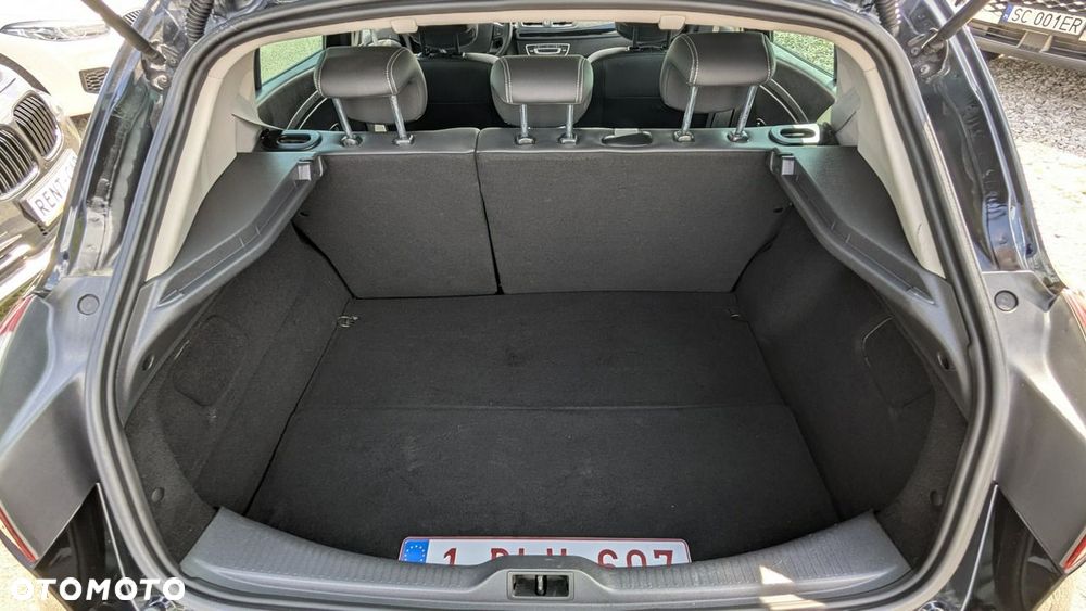Renault Megane ENERGY TCe 130 BOSE EDITION - 31