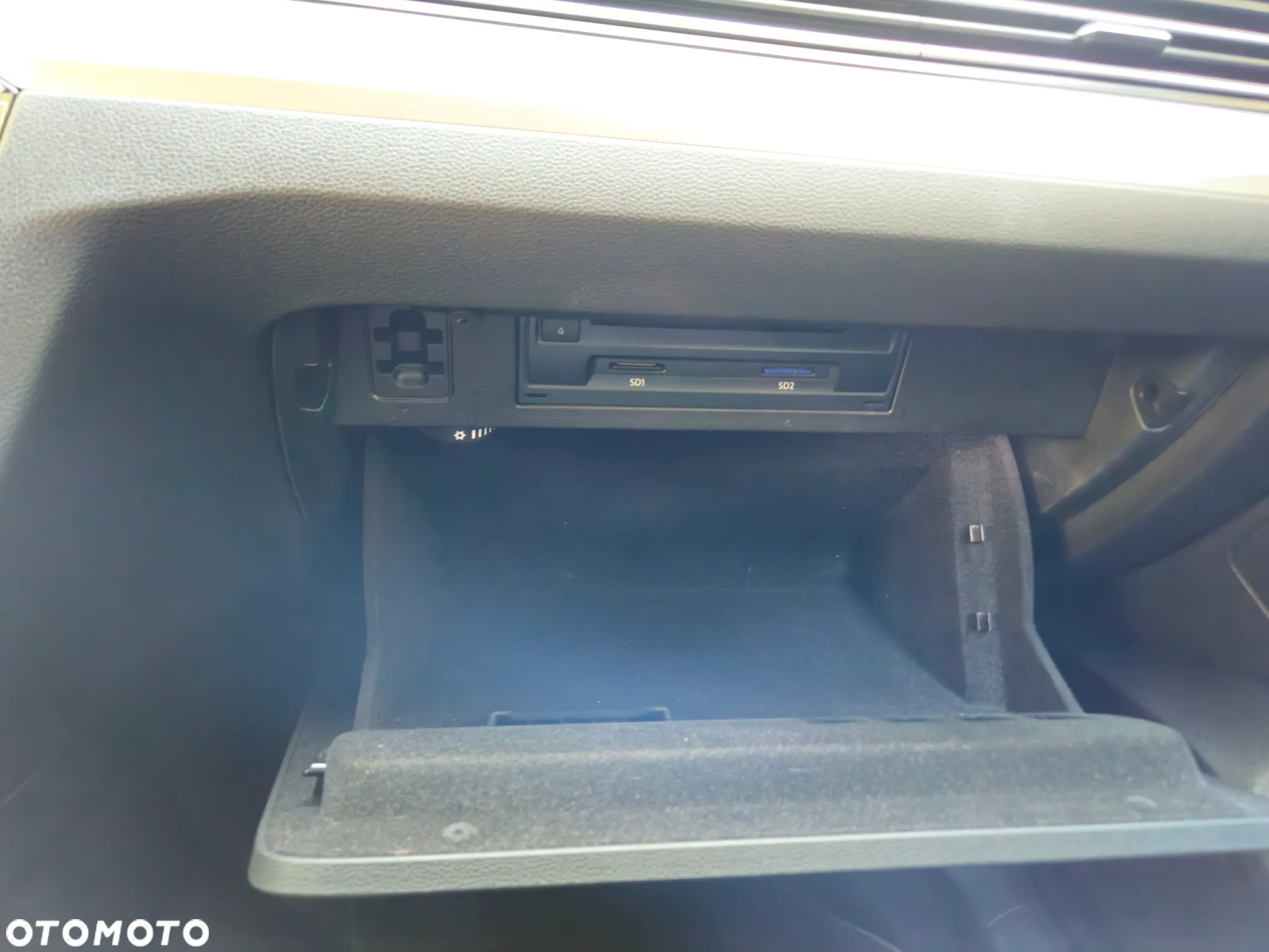 Volkswagen Arteon 2.0 TDI Essence DSG - 14