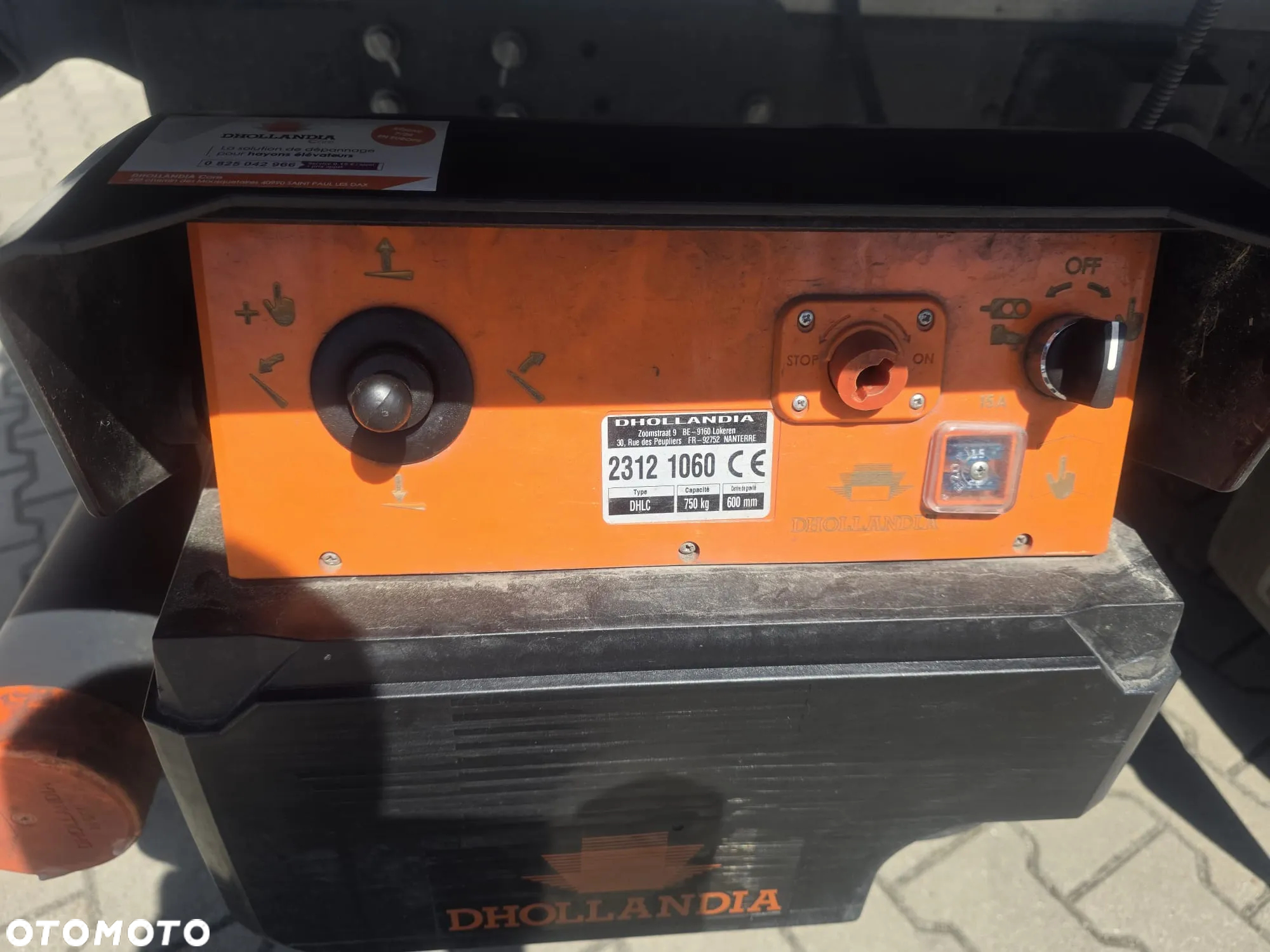 Iveco 35C16 Kontener z winda 8EP rok 2024 ! Jak Nowy Gwarancja do 03-2026 ! - 10