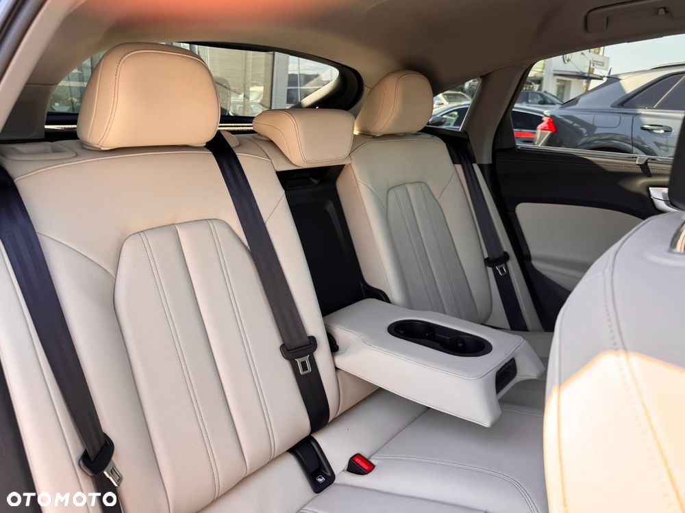 Audi A5 Limousine - 20