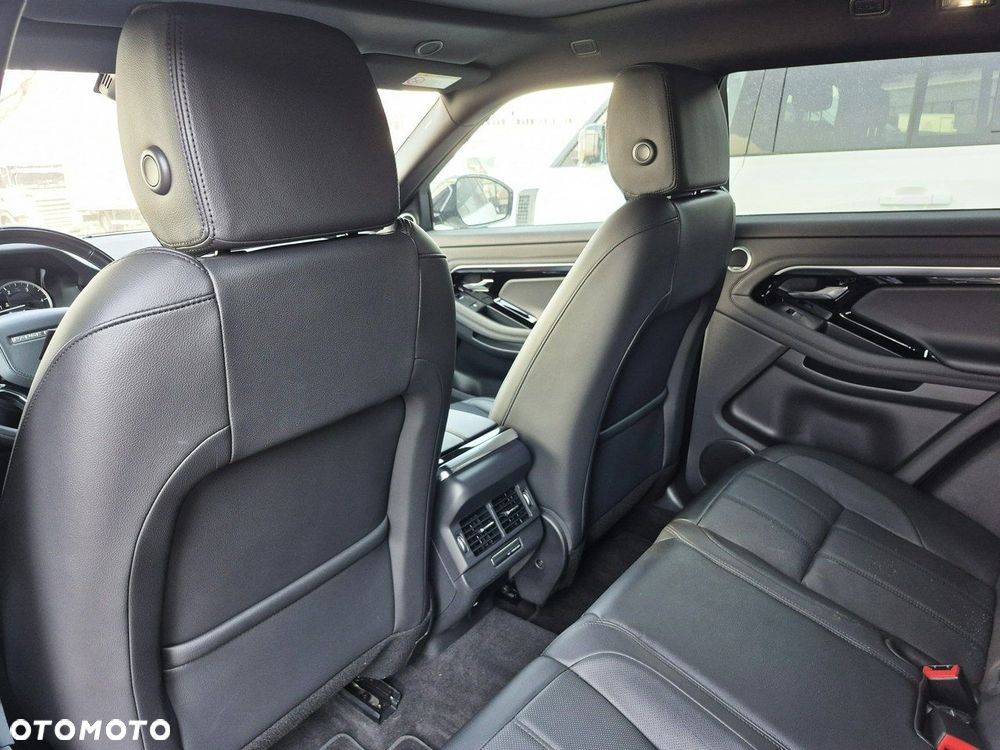 Land Rover Range Rover Evoque - 21