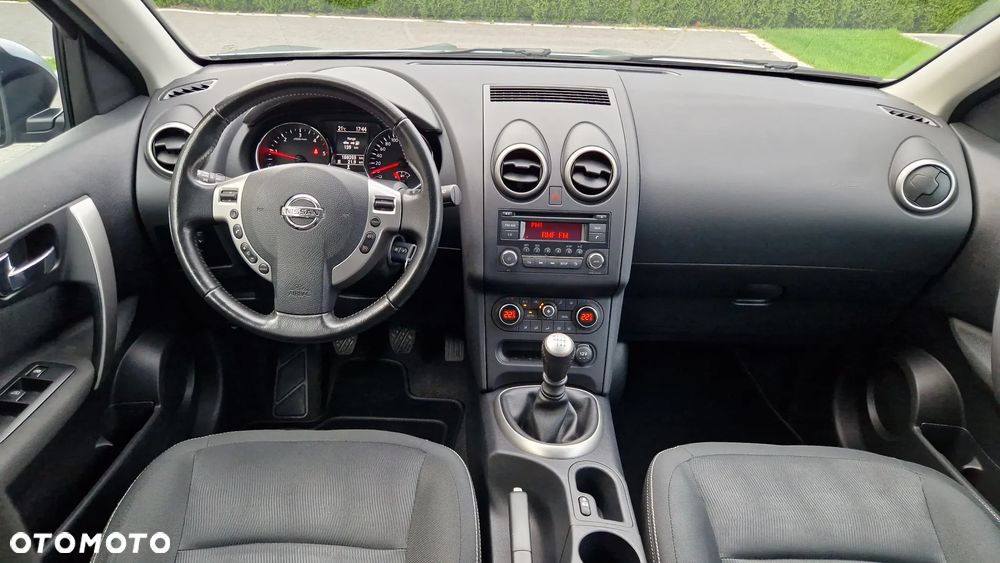 Nissan Qashqai 1.6 dCi DPF tekna - 6