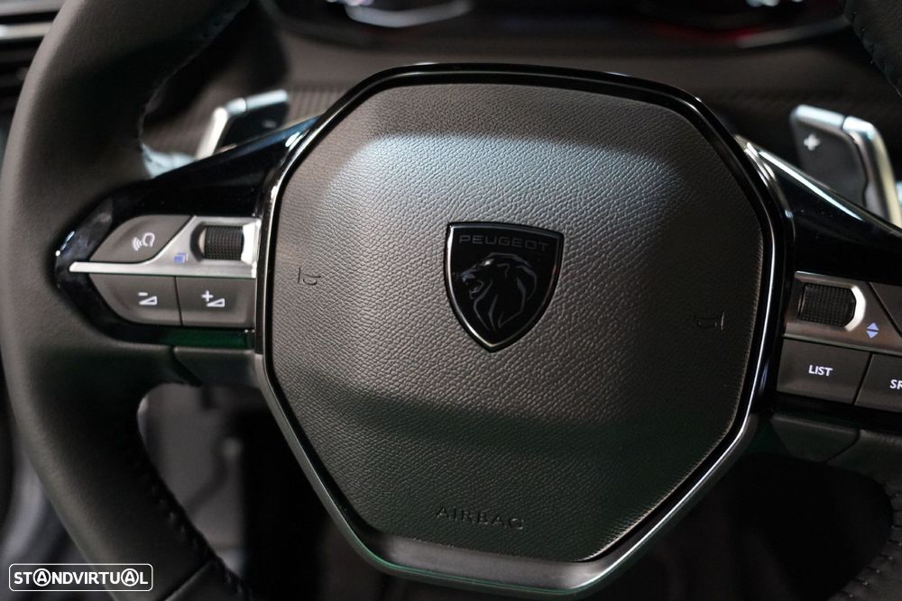 Peugeot 2008 1.5 BlueHDi Active EAT8 - 11