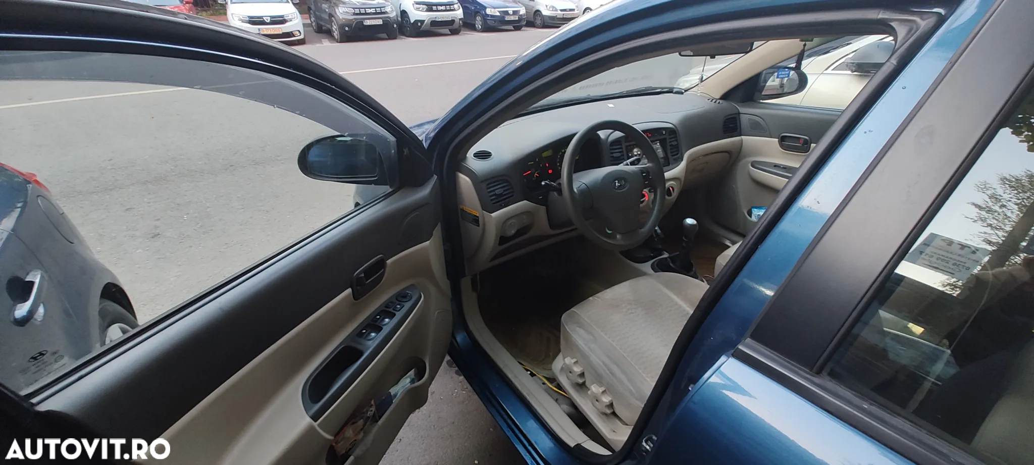 Hyundai Accent MC 1.5 CRDI GL FULL - 10