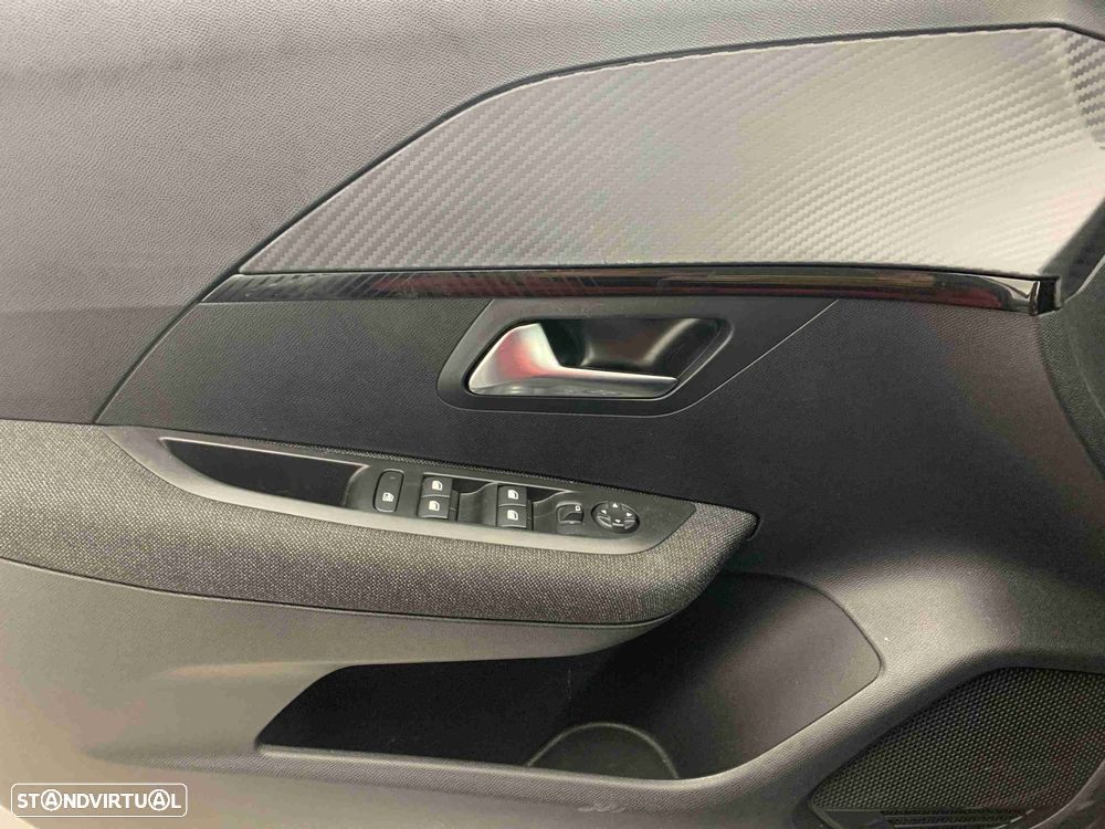 Peugeot 208 1.2 PureTech Style - 11