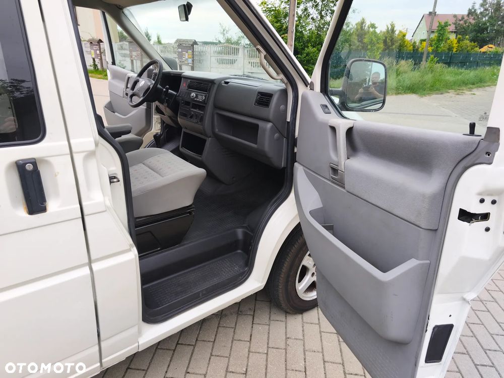 Volkswagen Transporter Mixt - 16