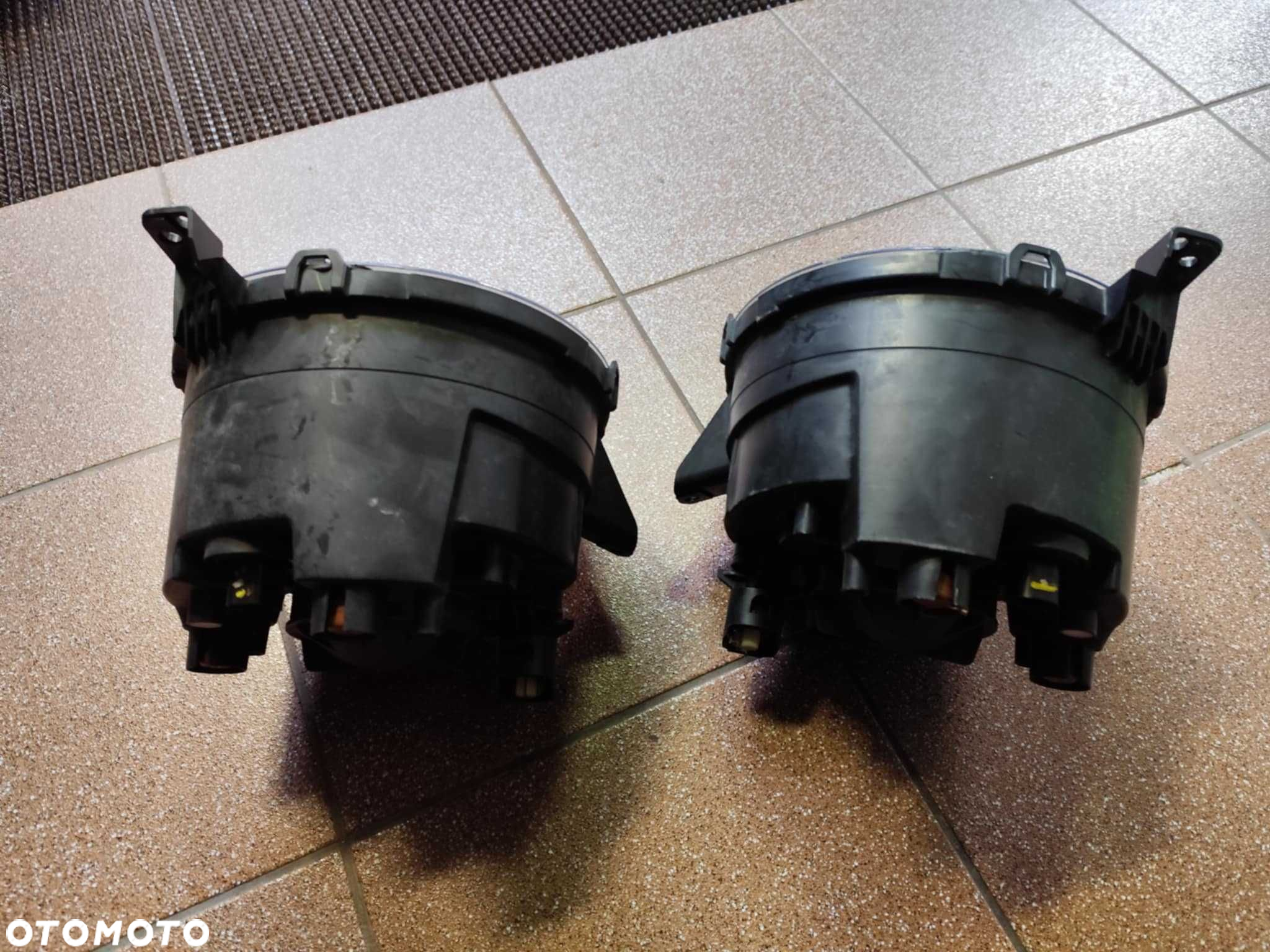 Jeep Wrangler JL Gladiator halogeny para prawy i lewy - 3