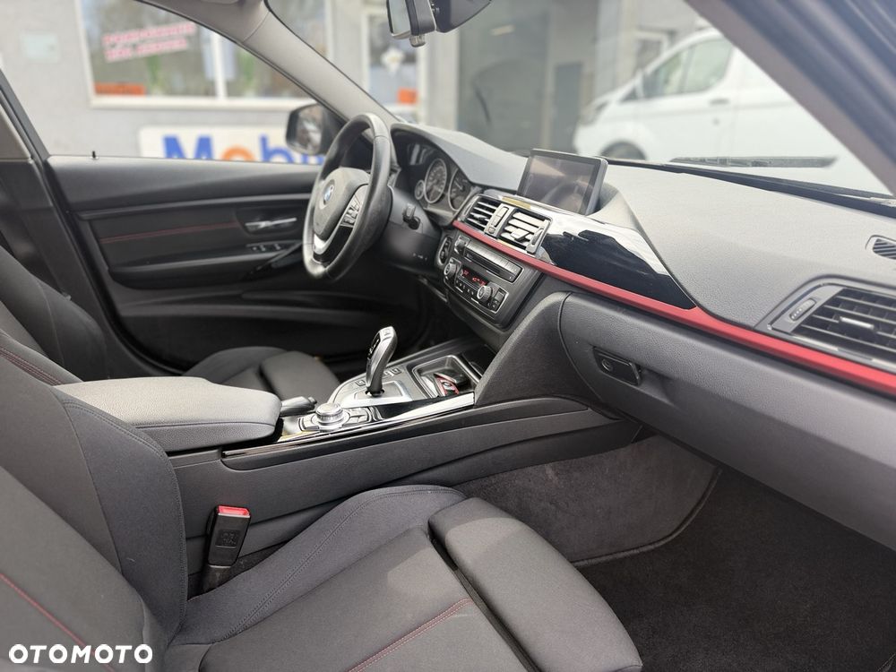 BMW Seria 3 - 24