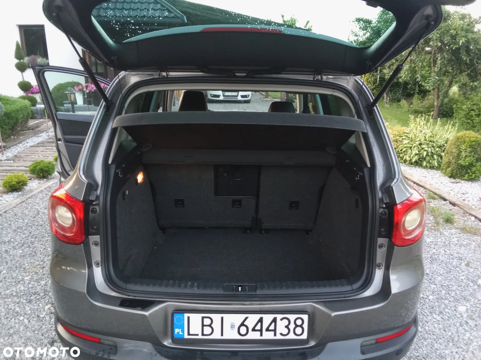 Volkswagen Tiguan - 14