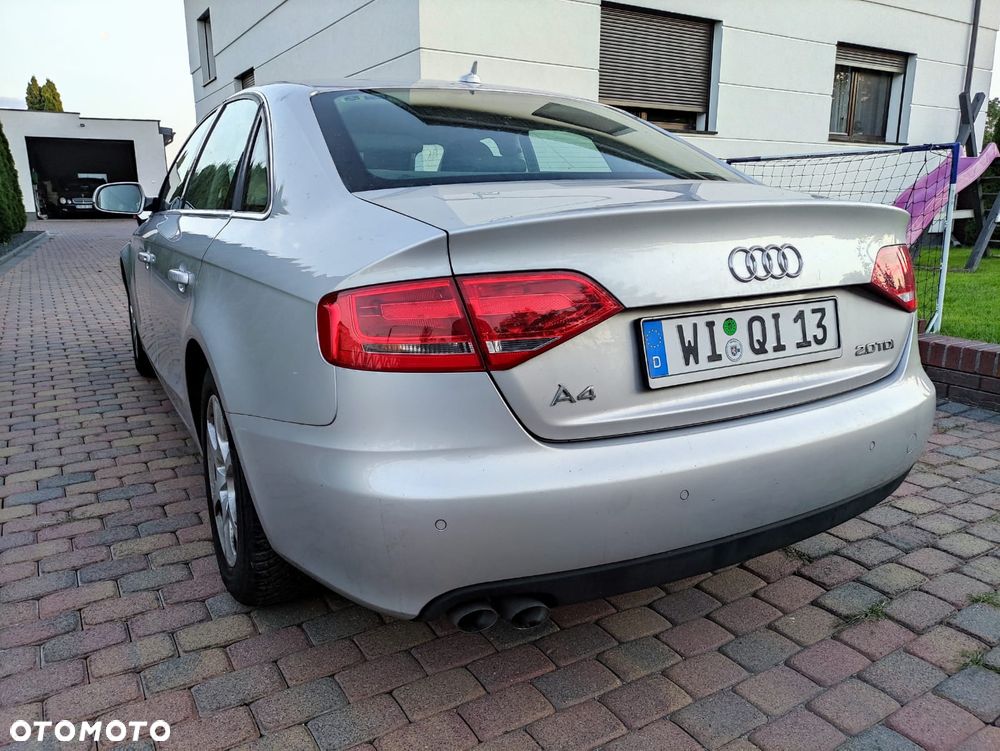Audi A4 Limousine 2.0 TDI 112g DPF Ambiente - 14