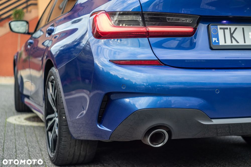 BMW Seria 3 320d xDrive M Sport sport - 13