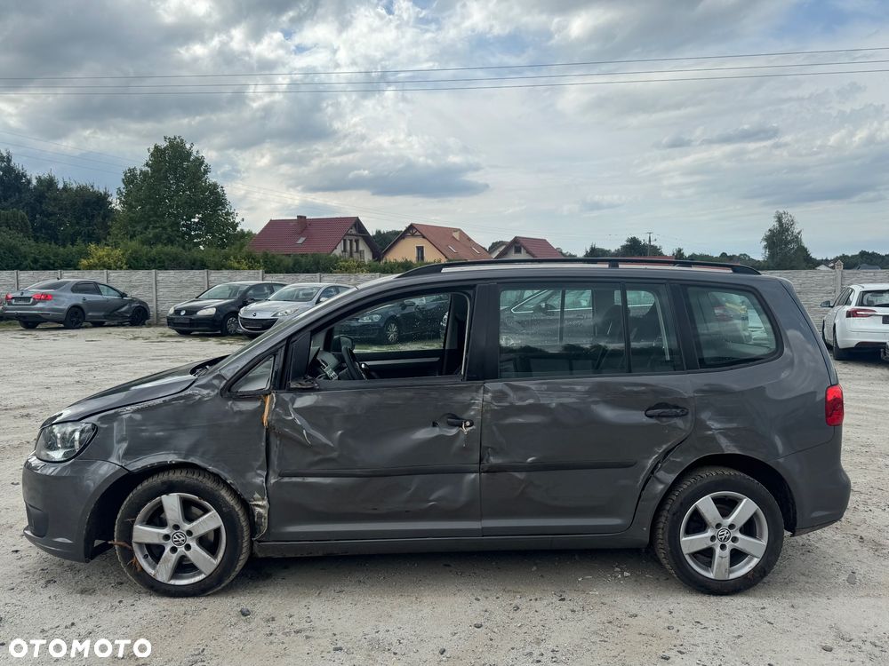 Volkswagen Touran 1.6 TDI DPF DSG Cup - 3