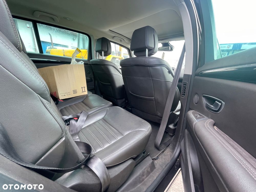 Renault Espace - 8