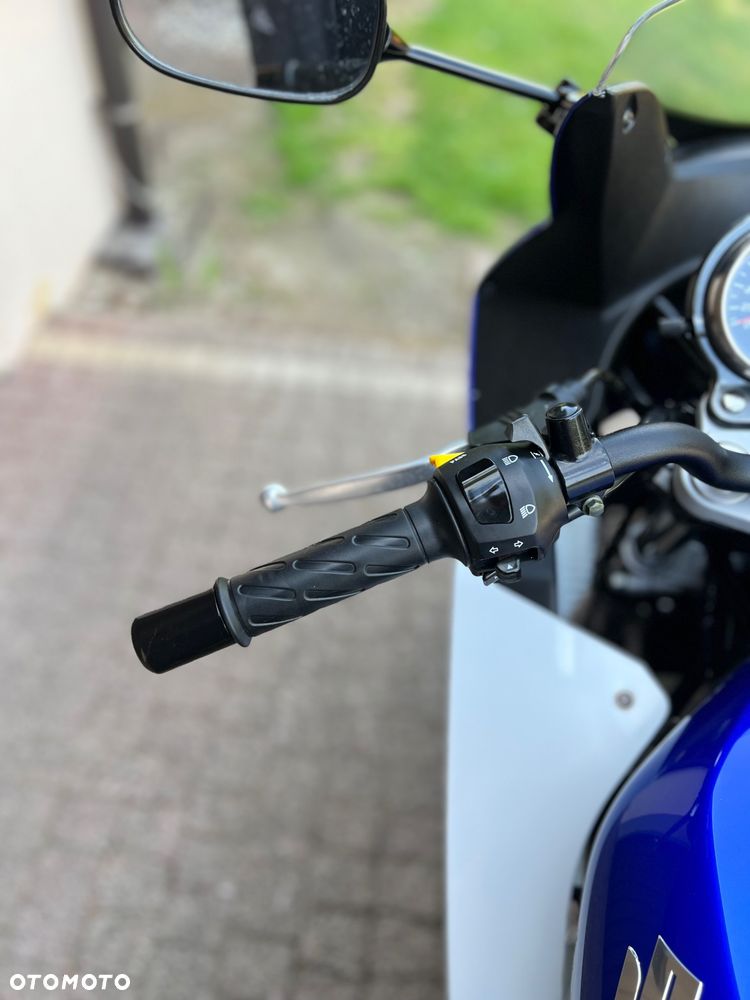 Suzuki GS - 19