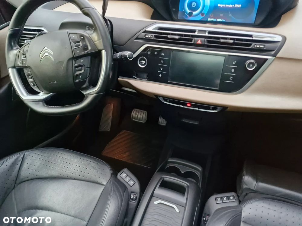 Citroën C4 Grand Picasso - 25