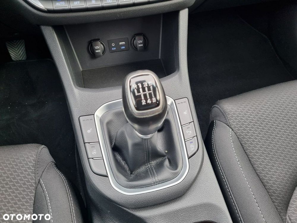 Hyundai i30 1.6 CRDi Premium - 22