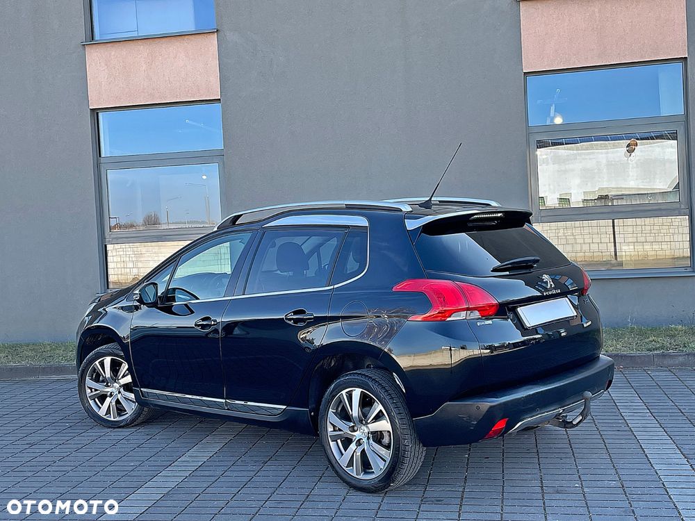 Peugeot 2008 PureTech 130 GPF Black Edition - 9
