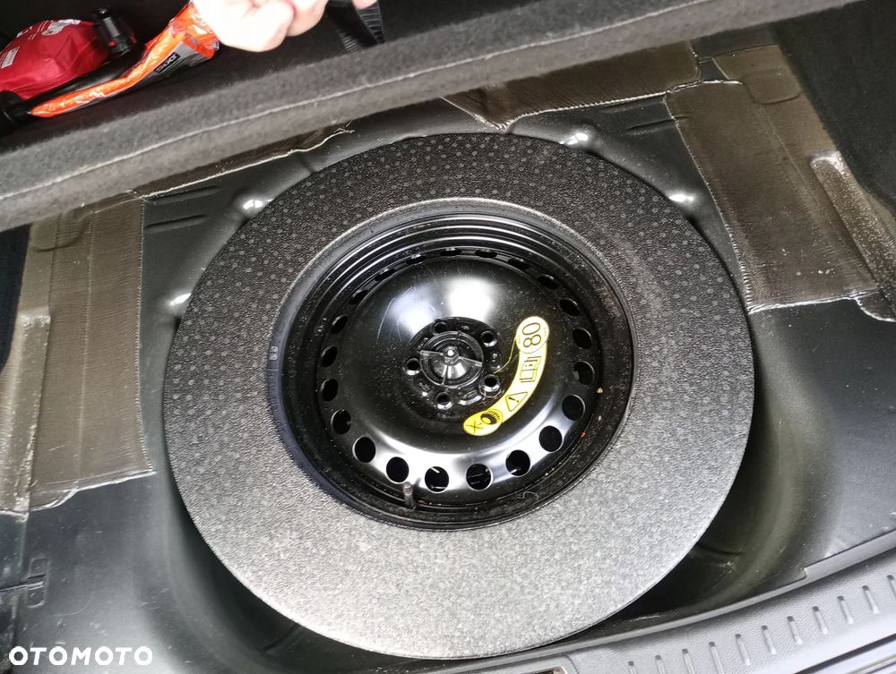 Ford Focus 1.5 EcoBlue Start-Stopp-System TITANIUM - 28