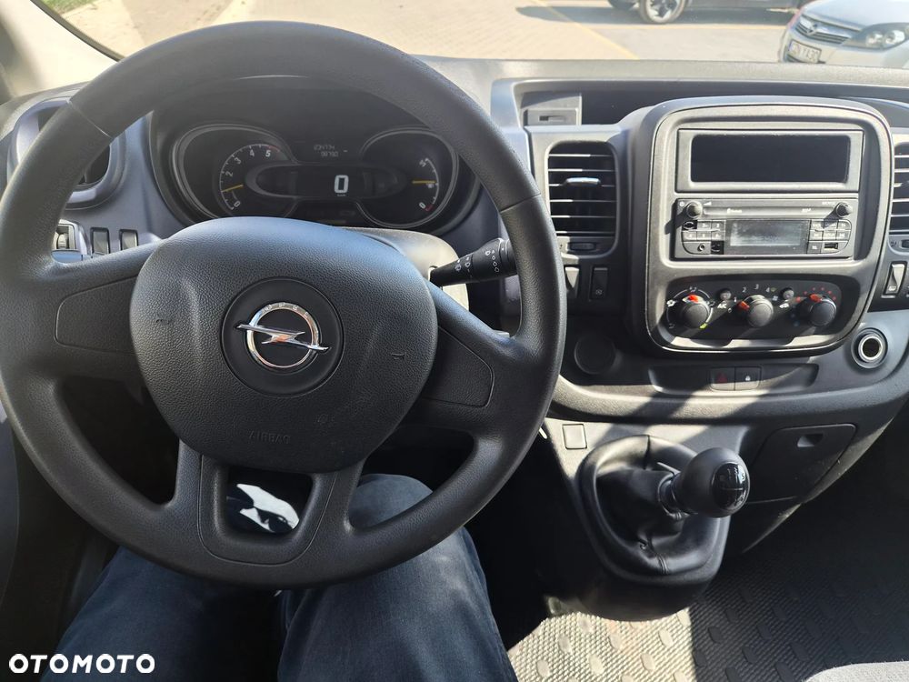 Opel Vivaro - 6