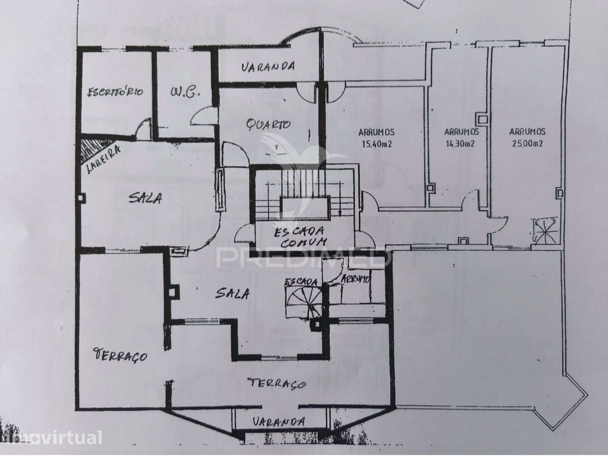 T4 Duplex com Terraço, Suite e Varandas no Entroncamento - Grande imagem: 2/2