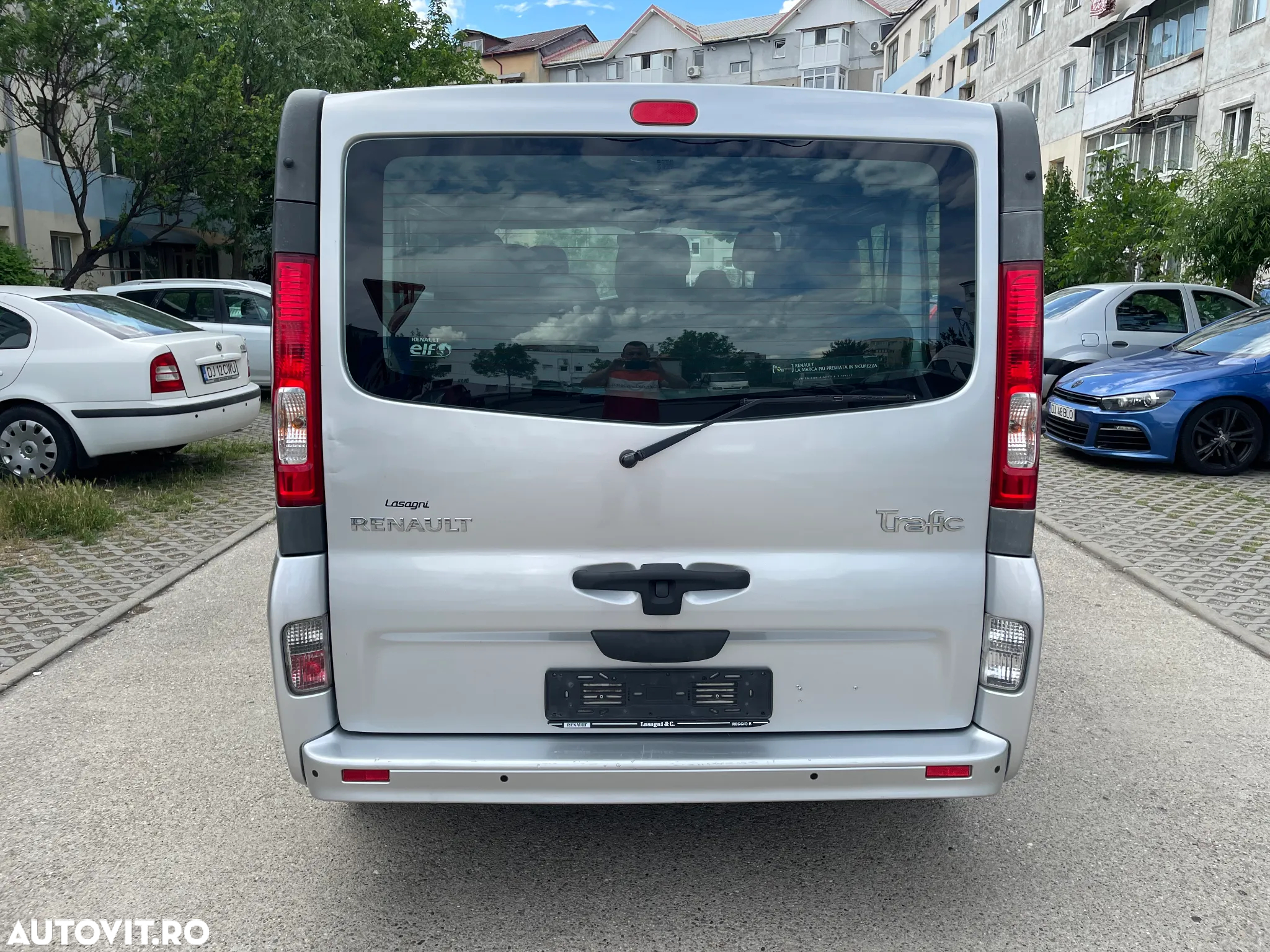 Renault Trafic 2.0 dCi 115 Passenger Expression - 10