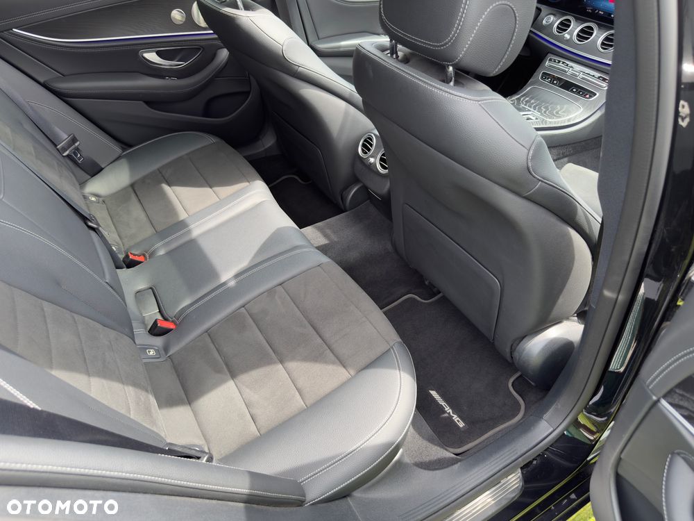 Mercedes-Benz Klasa E 220 d 9G-TRONIC AMG Line - 10