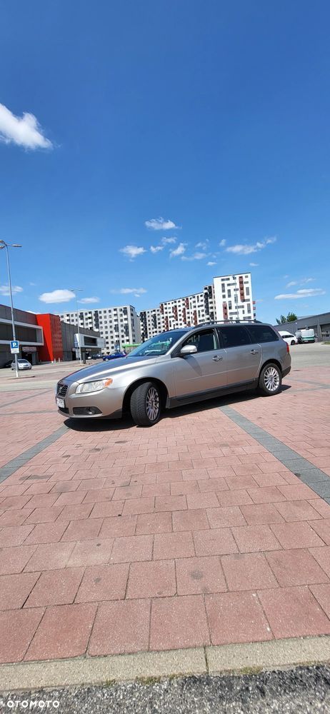 Volvo V70 - 1
