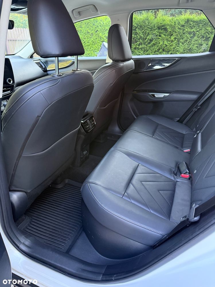 Lexus NX - 12