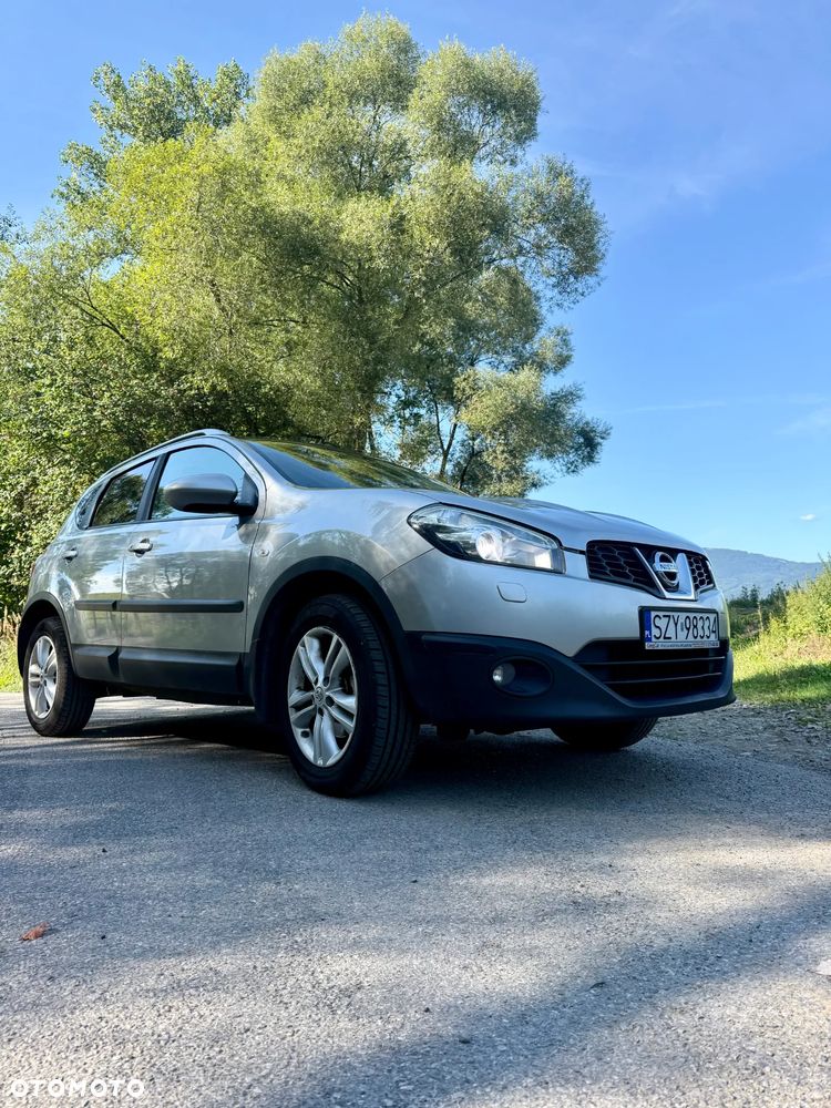 Nissan Qashqai - 1