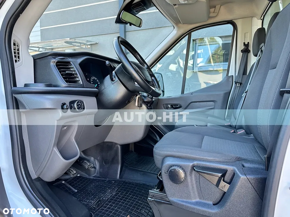 Ford Transit - 8
