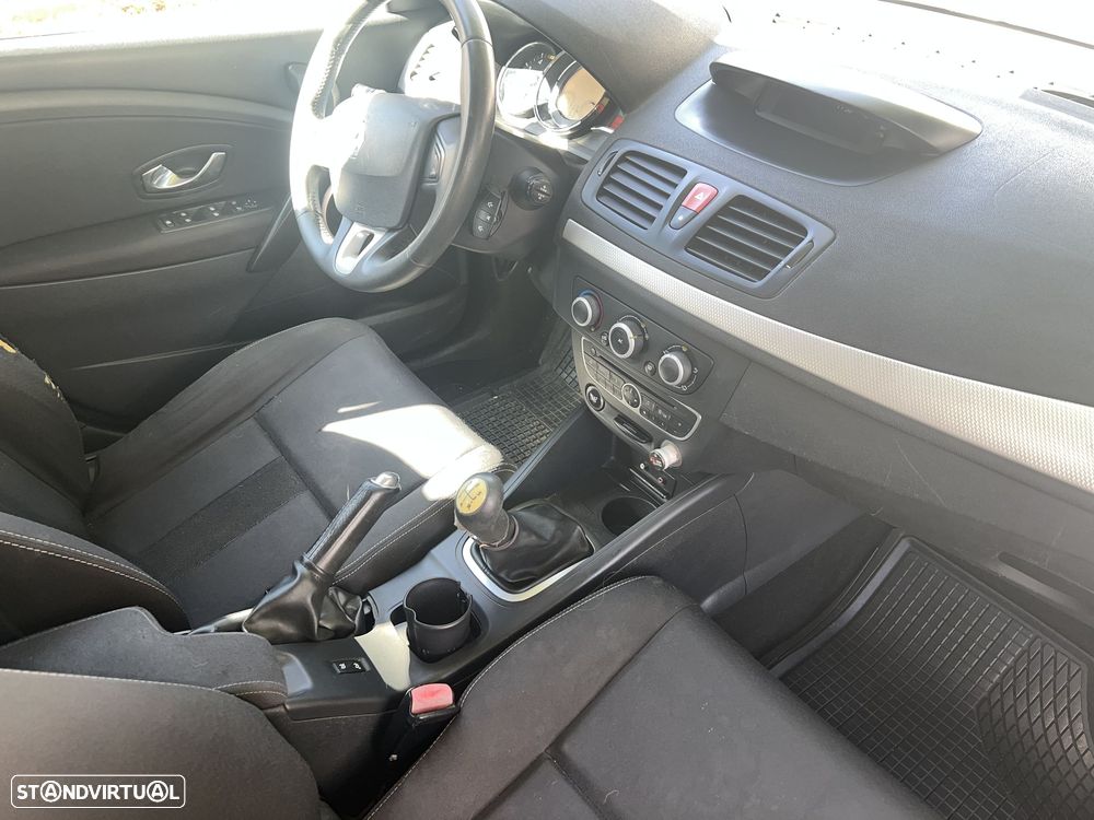 Renault Mégane Sport Tourer 1.5 dCi Dynamique - 10