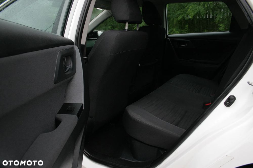 Toyota Auris - 14