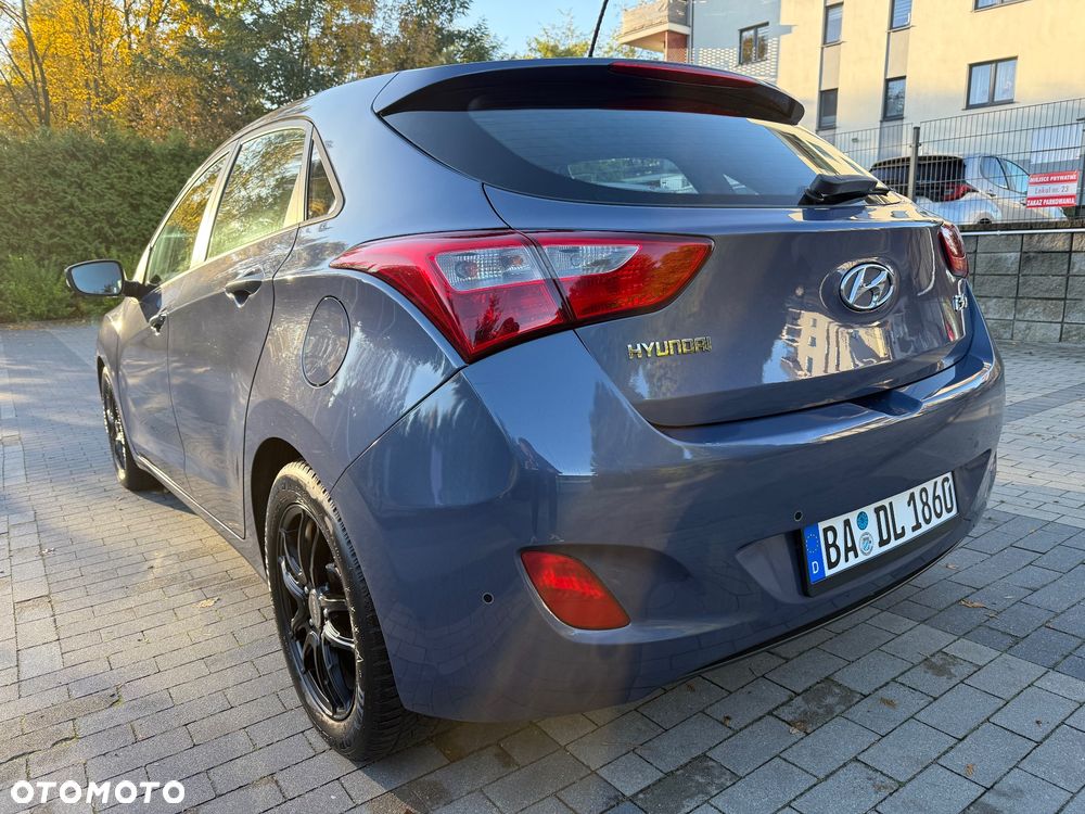 Hyundai i30 1.4 Style - 12
