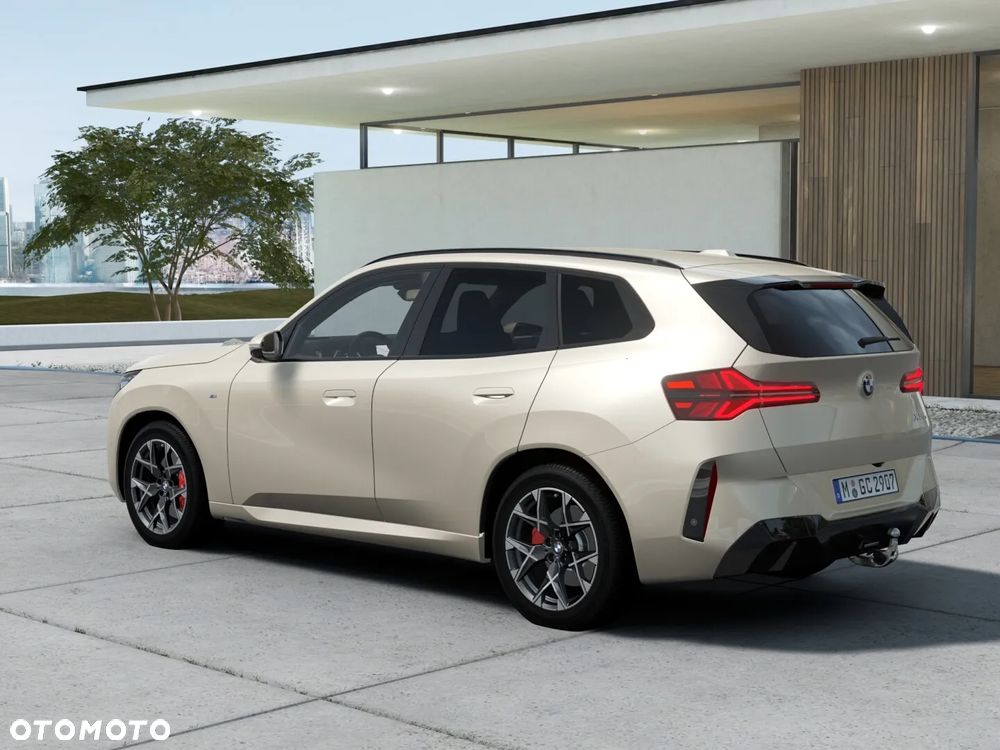 BMW X3 xDrive20 mHEV - 2
