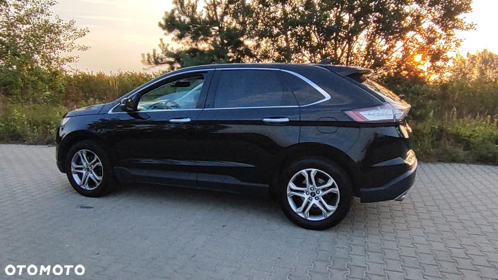 Ford Edge - 32