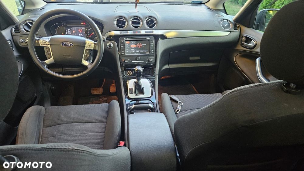 Ford S-Max 2.0 TDCi DPF Titanium - 4