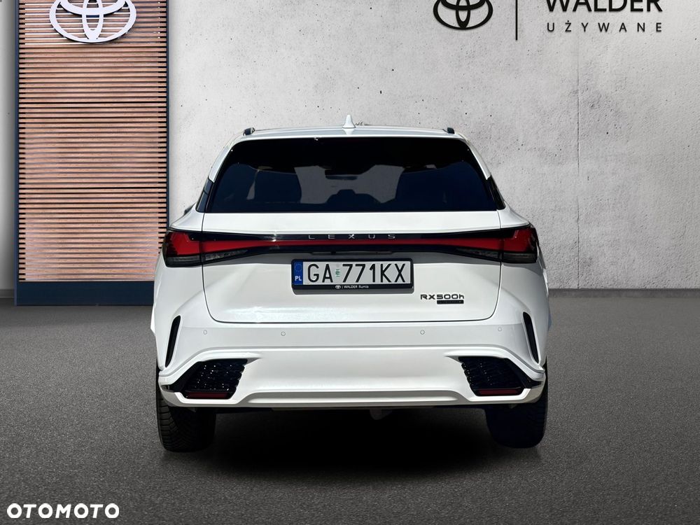 Lexus RX - 4