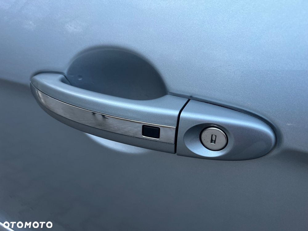 Ford Galaxy 2.0 TDCi Titanium MPS6 - 12