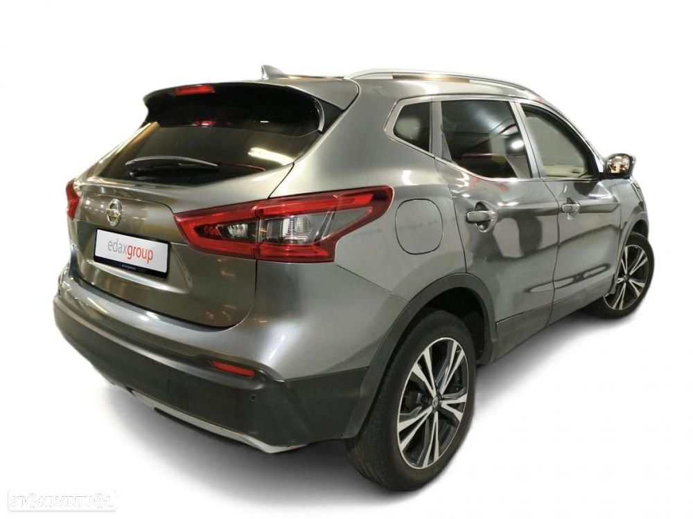 Nissan Qashqai 1.5 dCi N-Connecta J18 — fotografia 2