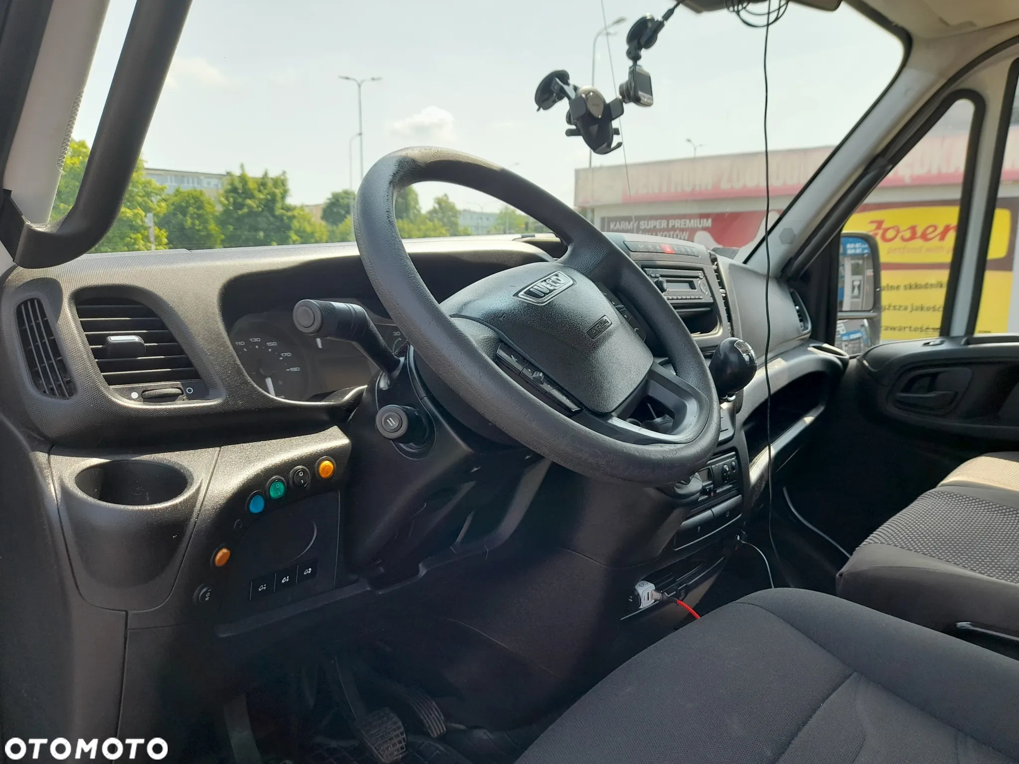 Iveco DAILY 70C17 - 13