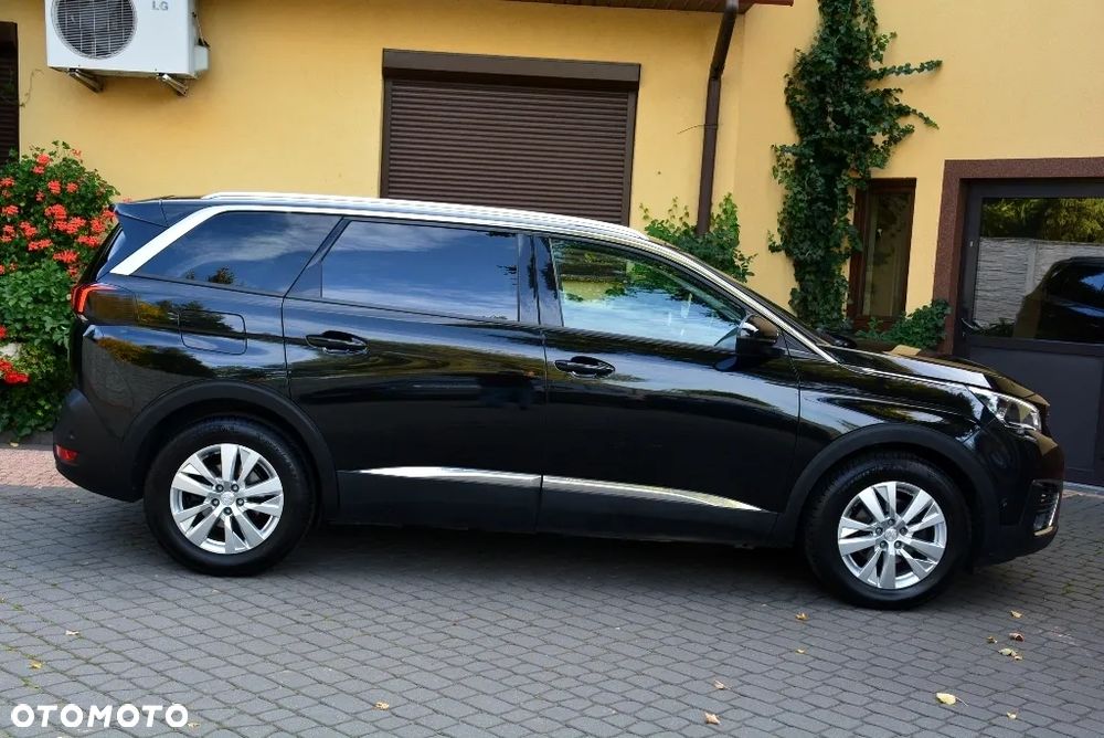 Peugeot 5008 1.6 BlueHDi Allure 7os - 21
